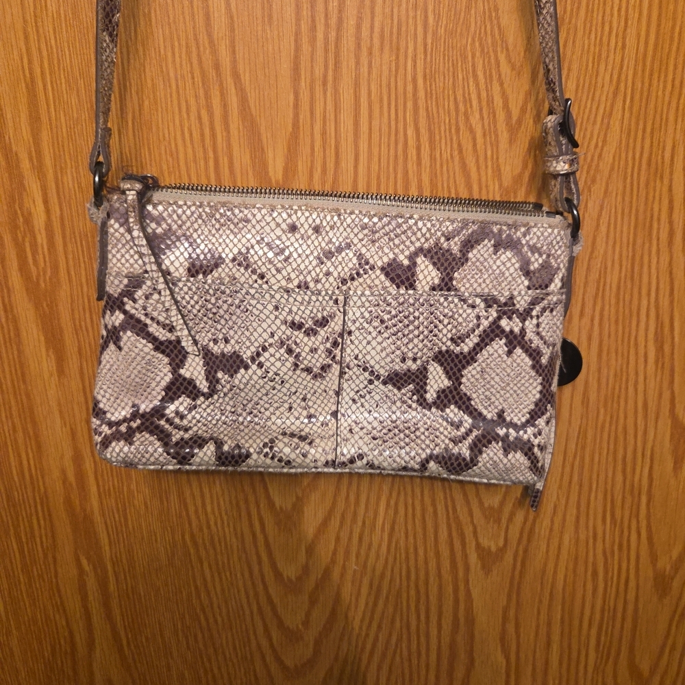 Margot Snakeskin Crossbody Bag - Brown and Cream. So darling ❤️